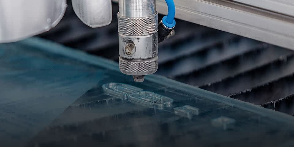 grawerowanie plexi